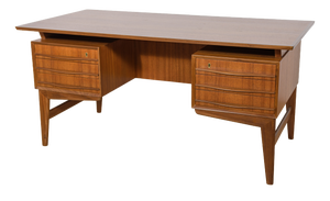 Mid-Century Freestanding Teak Desk, 1960s