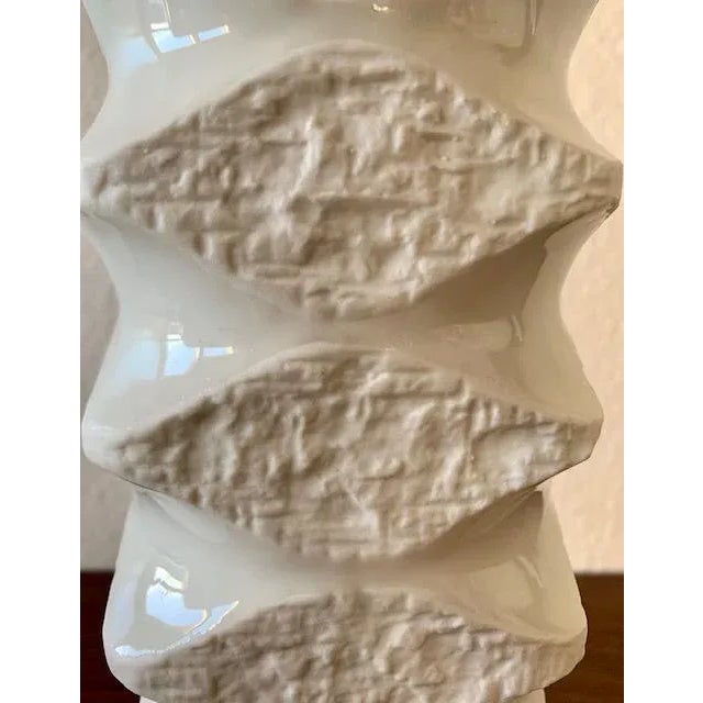 1970s Fun Kpm German Op Art White Mid Century Vase For Sale - Image 4 of 8