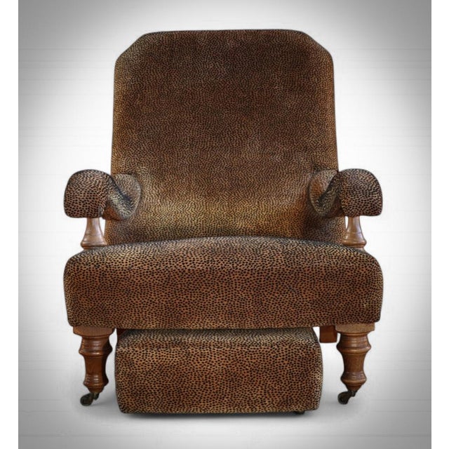 Early 21st Century Set of Lounge Chair and Ottoman in Velvet, 2010s For Sale - Image 5 of 18