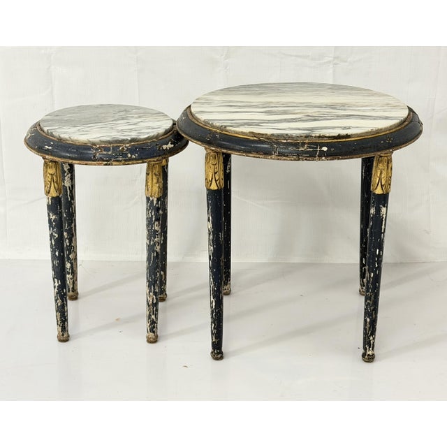 Wood Early 20th Century French Louis XVI Style Painted Giltwood Marble Top Guéridon Tables, Set of 2 For Sale - Image 7 of 18