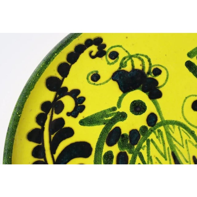 Big The Yello Bird Plate, 1960s For Sale - Image 3 of 7