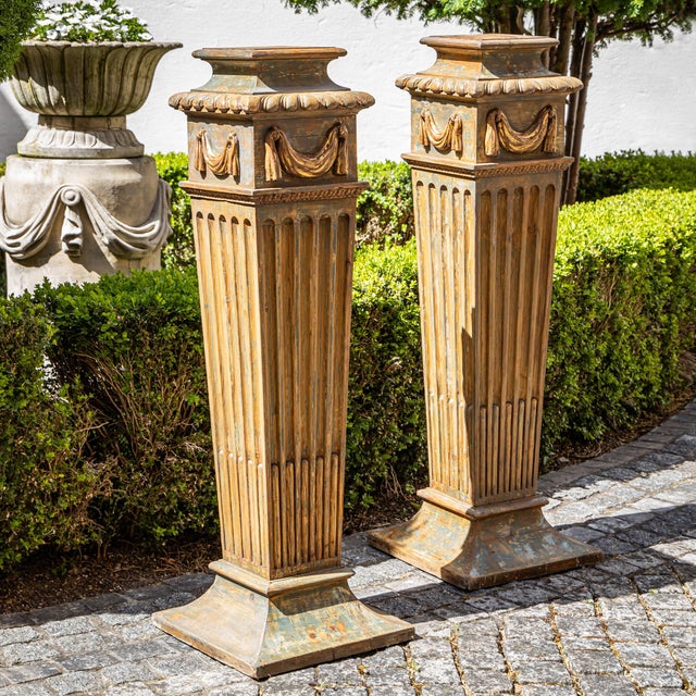 Neoclassical Style Pedestals, 20th Century, Set of 2 For Sale - Image 3 of 7