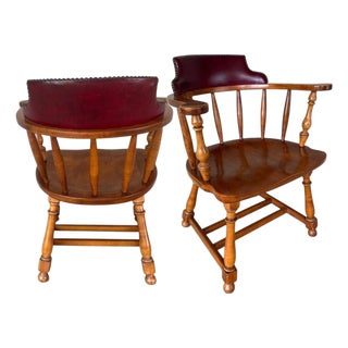 Timeless Charm: Pair of Vintage Mid-Century Maple Captain's Chairs For Sale