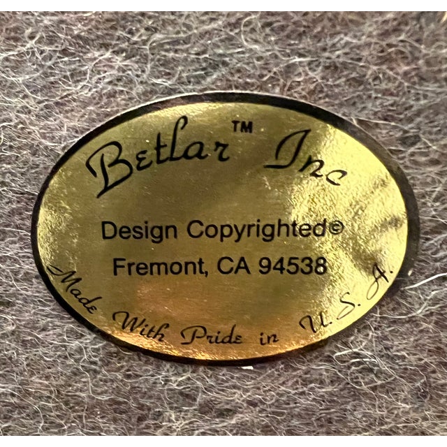 1980s Pair of Authentic BetLar Inc. White Ceramic With Pink Ribbon Bow Table Lamps For Sale In Orlando - Image 6 of 6