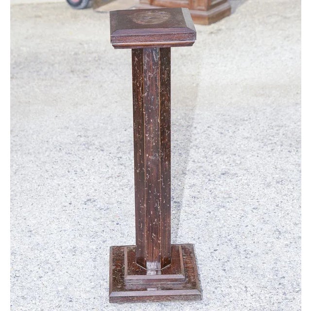 Solid wood flowerpot stand column with signs of age. Square shape, italy, mid-1900s. Measurements: 30 x 30 x h 94.5 (1)...