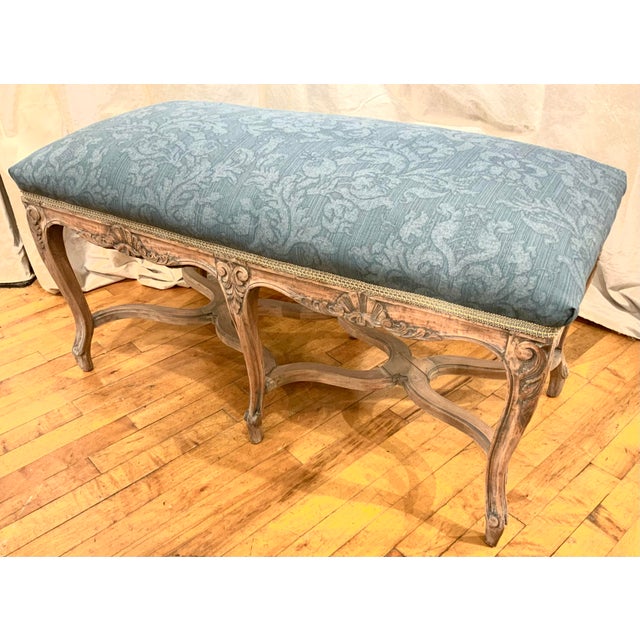 French Vintage Louis XV Style Upholstered Window Bench For Sale - Image 3 of 12