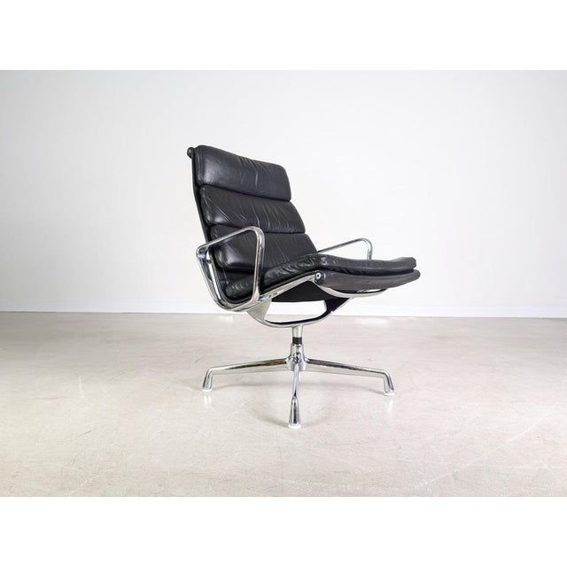 EA 216 Chair by Charles and Ray Eames for Herman Miller For Sale - Image 5 of 14