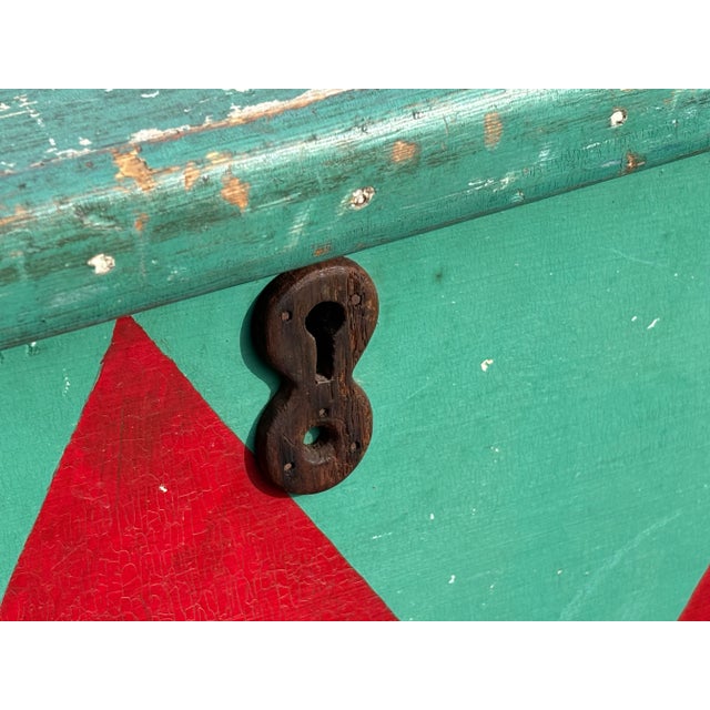 Diamond Chest - Charming and Original 19th Century Artisan Painted Chest For Sale - Image 6 of 9