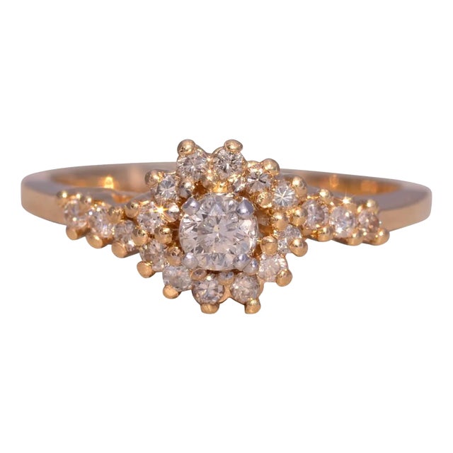 The Timeless Bloom: Natural Diamond Engagement Ring in Yellow Gold For Sale