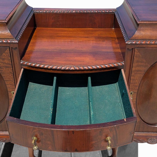 Antique English Georgian Revival Mahogany Sideboard Buffet With Bow-Front Drawers, C. 1900s For Sale - Image 4 of 12