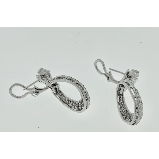 Contemporary 1950s 7 Ct Diamond Drop Cocktail Earrings Platinum with 2 Ct Solitaire Diamond For Sale - Image 3 of 18