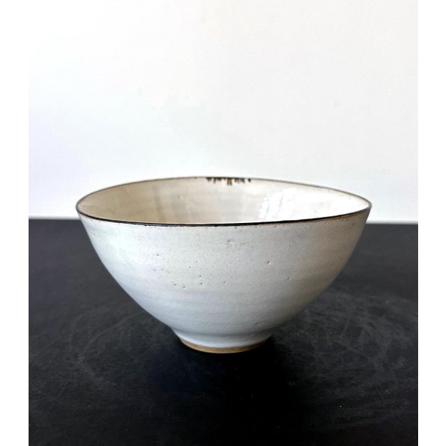 Ceramic British Studio Ceramic Bowl with Magnesium Glaze Lucie Rie For Sale - Image 7 of 12