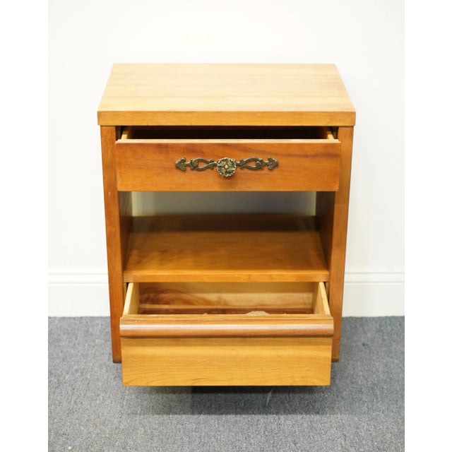 Late 20th Century Cavalier Furniture Solid Hard Rock Maple Mid Century Modern 20" Open Cabinet Nightstand For Sale - Image 5 of 13