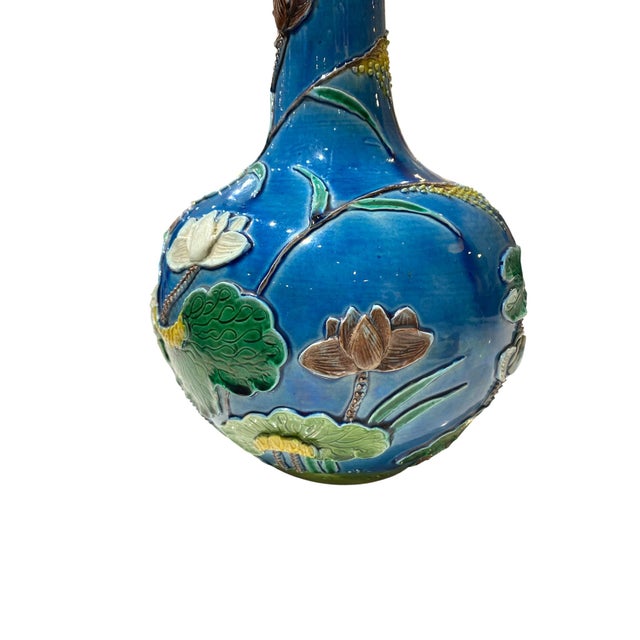 Early 20th Century Chinese Republic Period Wang Bingrong-Marked Stick Vase With Egret & Water Lily Motif For Sale In San Francisco - Image 6 of 16