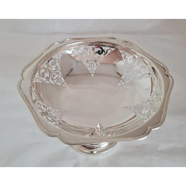 Sterling Silver Cake Stand from Walker & Hall, Sheffield, 1920 For Sale - Image 4 of 12