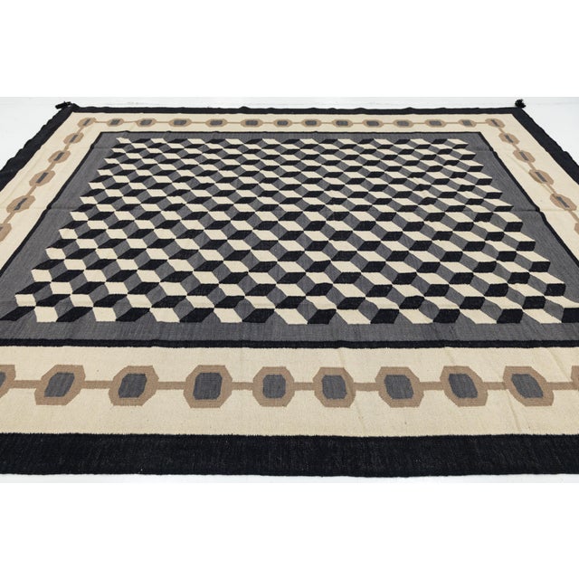 Modernist Navajo Style Geometric Flatweave Wool Rug With Optical Cube Pattern For Sale In New York - Image 6 of 12