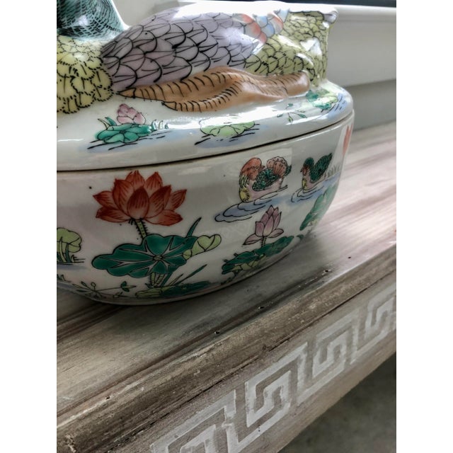 Vintage Famille Rose Hand-Painted Polychrome Duck Covered Box/Tureen For Sale In Houston - Image 6 of 13