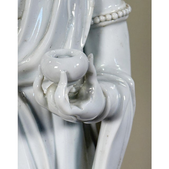 Vintage Chinese Blanc De Chine Guanyin Porcelain Deity Statue on Lotus Pedestal For Sale - Image 4 of 14