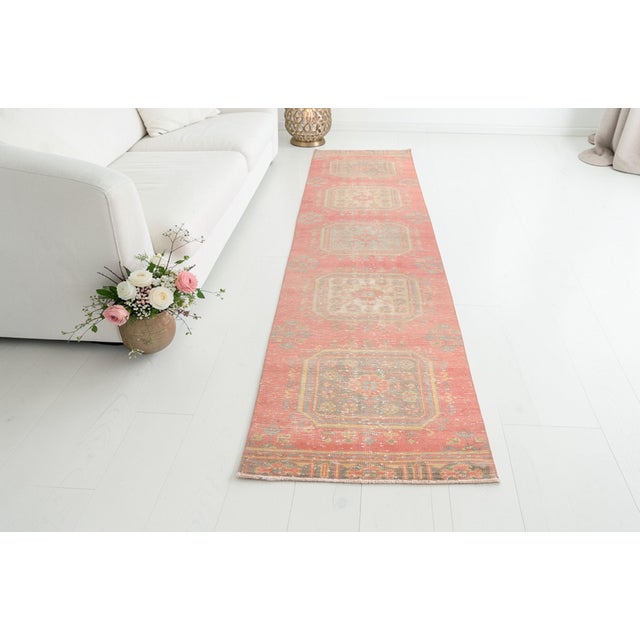 1960s Faded Antique Medallion Runner For Sale - Image 5 of 10