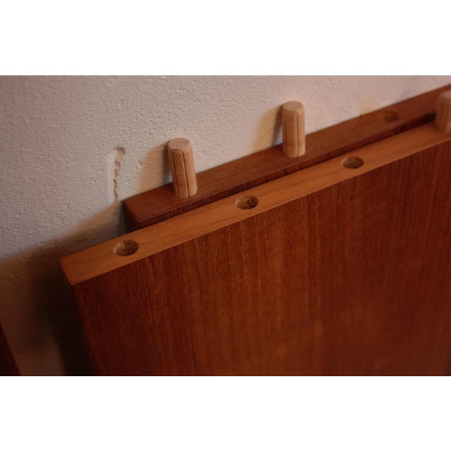 Mid-Century Modern Royal System Corner Shelf in Teak by Poul Cadovius, 1960s For Sale - Image 3 of 8