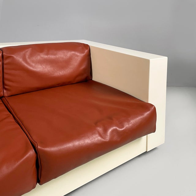 1980s Italian White Wood and Brown Leather Sofa by Massimo and Lella Vignelli for Poltronova, 1980s For Sale - Image 5 of 18