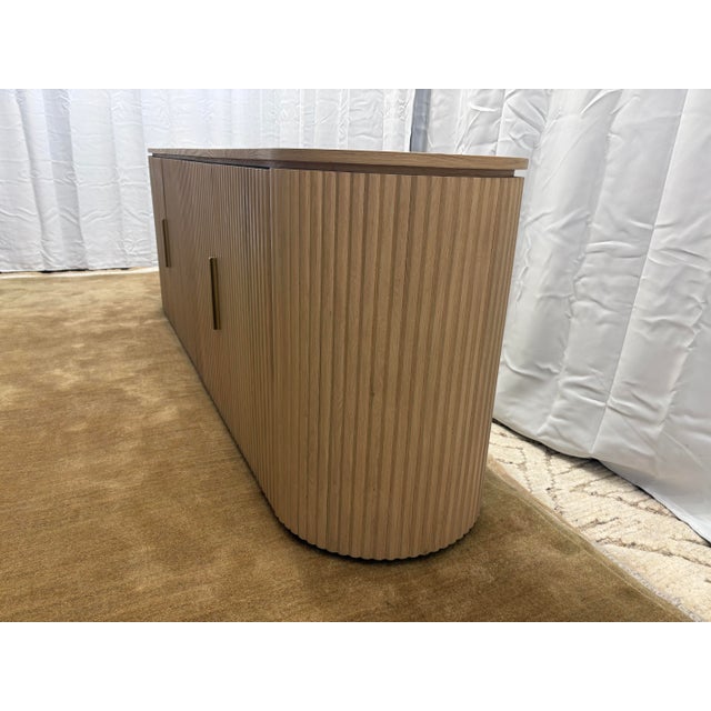 Rh Restoration Hardware Byron 4-Door Media Console – 84” For Sale - Image 17 of 18