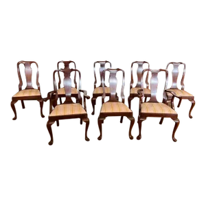 Late 20th Century Vintage Henkel Harris Set of 8 Queen Anne Style Solid Cherry Dining Chairs