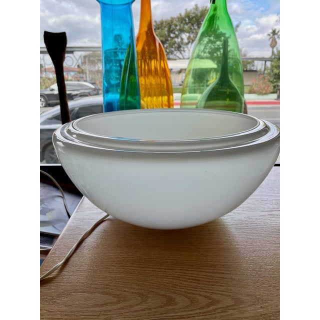 White 1970s Vintage Glass Murano Style Egg Lamp For Sale - Image 8 of 12