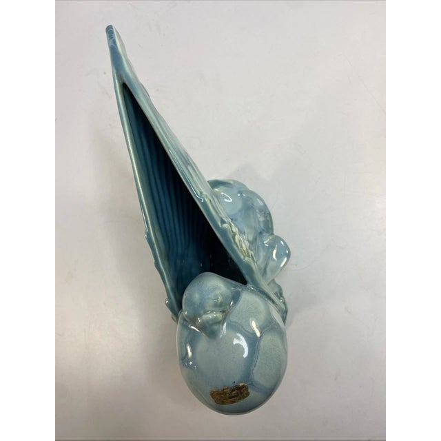 Royal Haeger Vintage Royal Haeger Pottery Bellowing Dove Vase Turquoise 40s Art Deco 7.75 In For Sale - Image 4 of 8