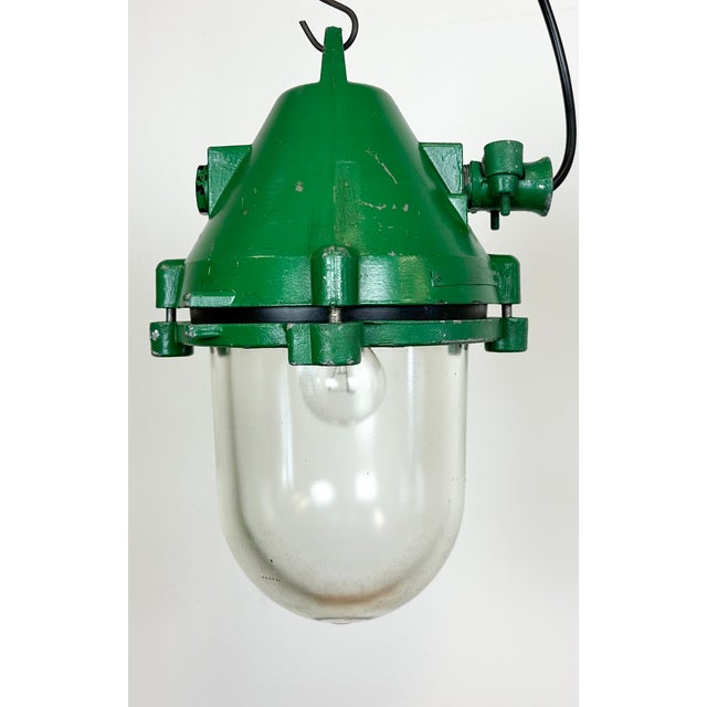 Metal Industrial Green Explosion Proof Lamp in Cast Aluminium from Elektrosvit, 1970s For Sale - Image 7 of 18