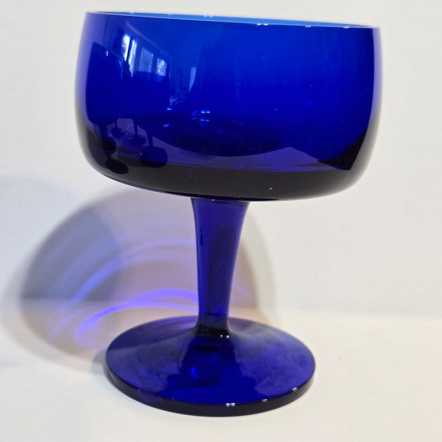 Mid-Century Modern Vintage Gorham Mid Centruy Modern Cobalt Blue Glasses Champagne / Tall Sherbet - Set of 6 For Sale - Image 3 of 8