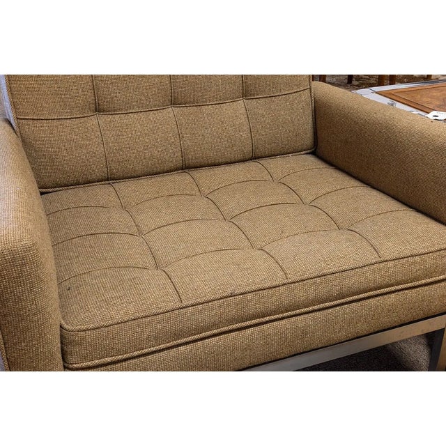 Pair of Mid-Century Modern Florence Knoll Relaxed Armchairs For Sale In Denver - Image 6 of 9