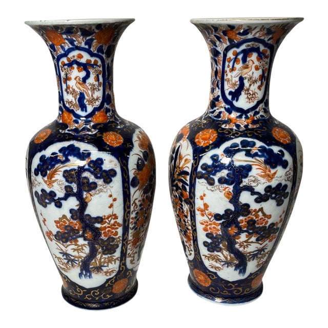 Late 19th Century Pair of Meji Period Imari Vases For Sale