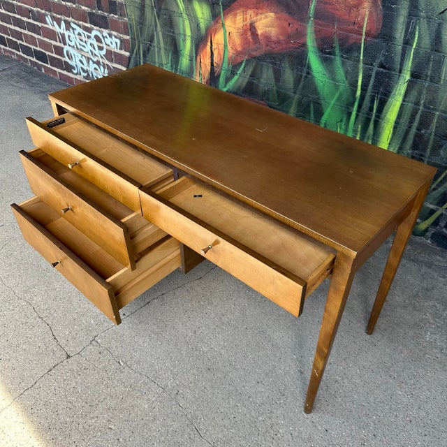 Mid-Century Modern Mid Century Modern Paul McCobb Planner Group Writing Desk For Sale - Image 3 of 12