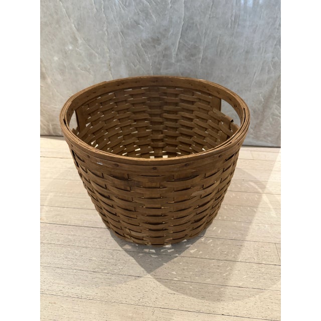 Antique handmade in USA, great antique patina wood veneer harvest fruit and vegetables basket. Solid construction, antique...