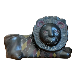 Vintage Original Pottery Lion