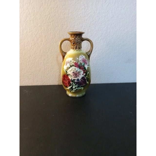 GORGEOUS VTG Hand painted Lusterware 7" Amphora Vase Made In Czechozlovakia Add a touch of elegance to your home decor...
