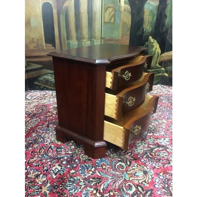 Traditional Vintage Pennsylvania House Accent Chest, Small Accent Chest of Drawers For Sale - Image 3 of 7