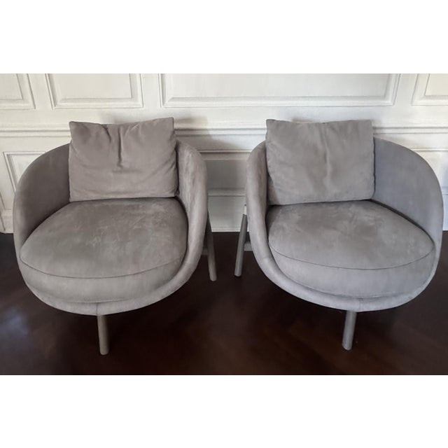 Beautiful Linteloo chairs designed by Yabu Pushelberg. The distinctive profile is achieved through the tailored,...