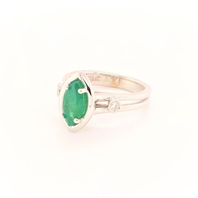 Diamond Emerald Ring 14k White Gold 0.94 TCW Custom Certified For Sale - Image 4 of 8