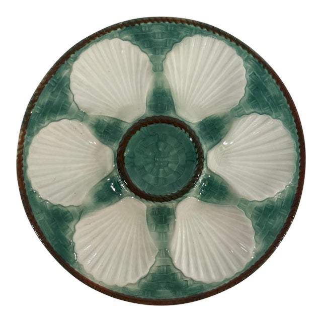 French Longchamp Green and White Majolica Oyster Plate, Circa 1950s For Sale