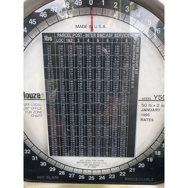 Metal Vintage Pelouze Y50 Industrial Postal Scale, Made in Usa, 50 Lb Capacity, 1995 For Sale - Image 7 of 12