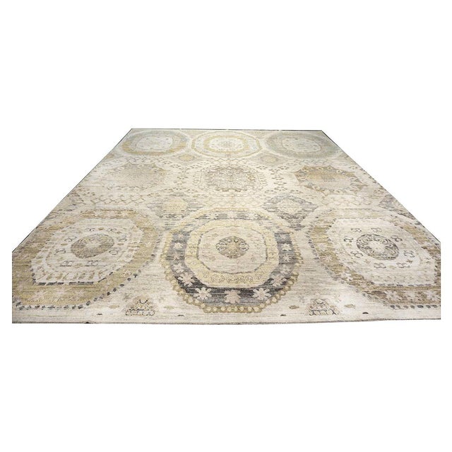Condition: New Origin: Turkey Design: Oushak Actual size: 13'1"x15'6" Thickness: 1/8" -1/4" Colors: Tan, Charcoal, Yellow,...