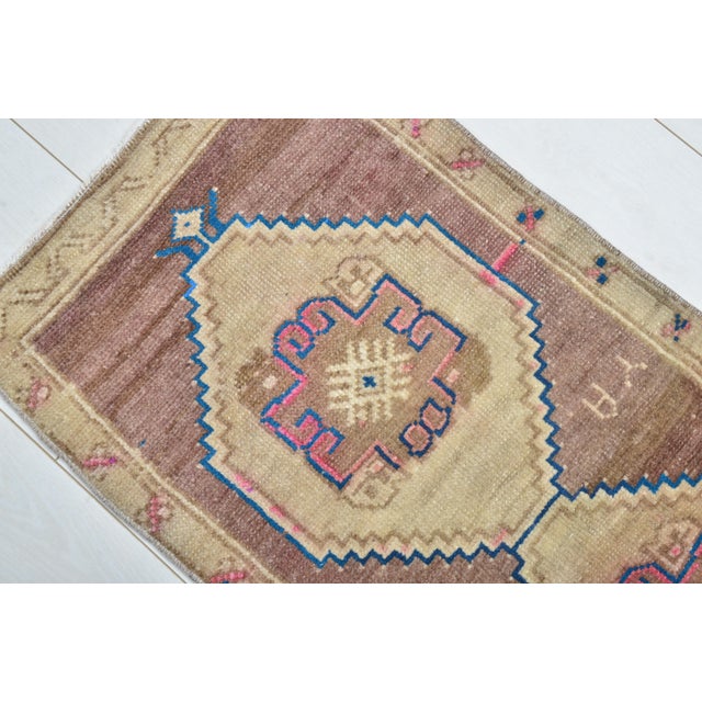 Turkish Mid 20th Century Small Rug For Sale - Image 3 of 5
