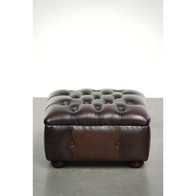 English Chesterfield Cowhide Ottoman with Colors For Sale - Image 4 of 10