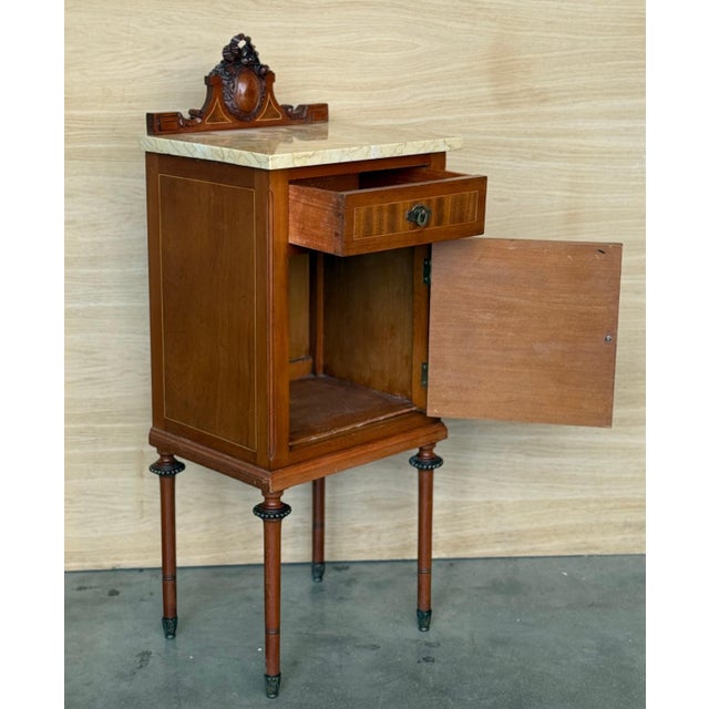 1900s, Art Nouveau Pair of Mahogany Nightstands with Crest Marble Top For Sale - Image 9 of 18