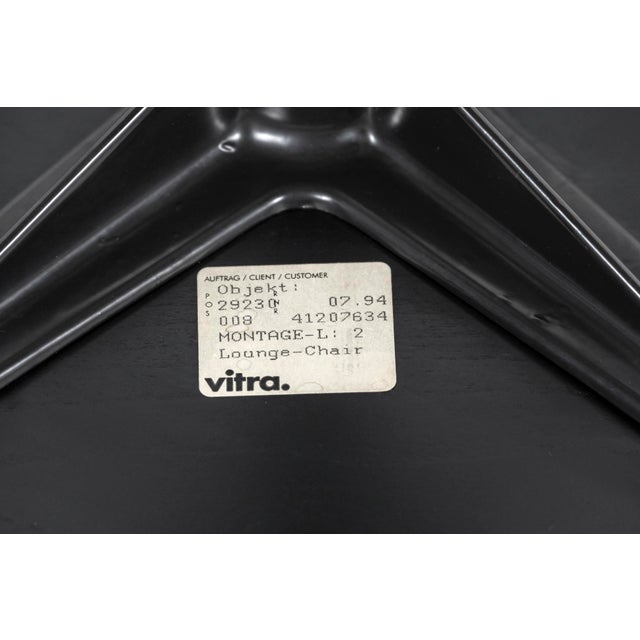 Set of Vintage Lounge Chair and Ottoman by Charles & Ray Eames for Vitra, 1990s, Set of 2 For Sale - Image 15 of 16