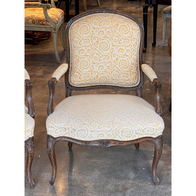 French Pair of 19th Century French Armchairs With Carved Floral Crests For Sale - Image 3 of 12