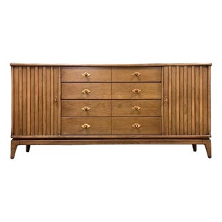1960s Broyhill Expression Mid Century Dresser For Sale