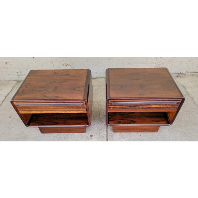 Westnofa Furniture Scandinavian Modern Rosewood Nightstands by Westnofa a Pair For Sale - Image 4 of 12